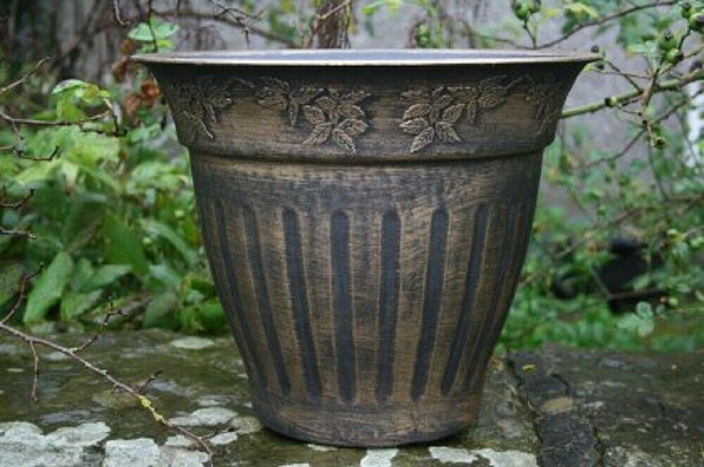 2 x Large Garden Flower Pot Planters